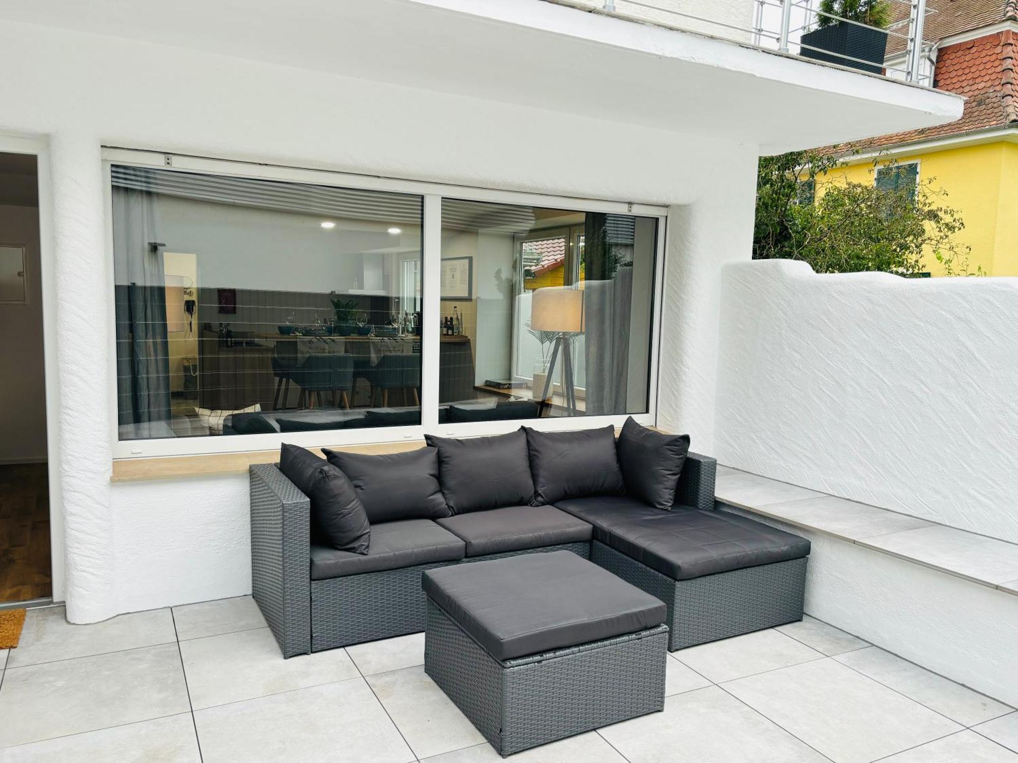 Jacuzzi Terrasse 55' Tv Kueche Regendusche Lägenhet Bad Bellingen Exteriör bild
